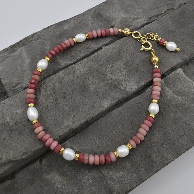 Rodonit i perły w złocie - bransoletka