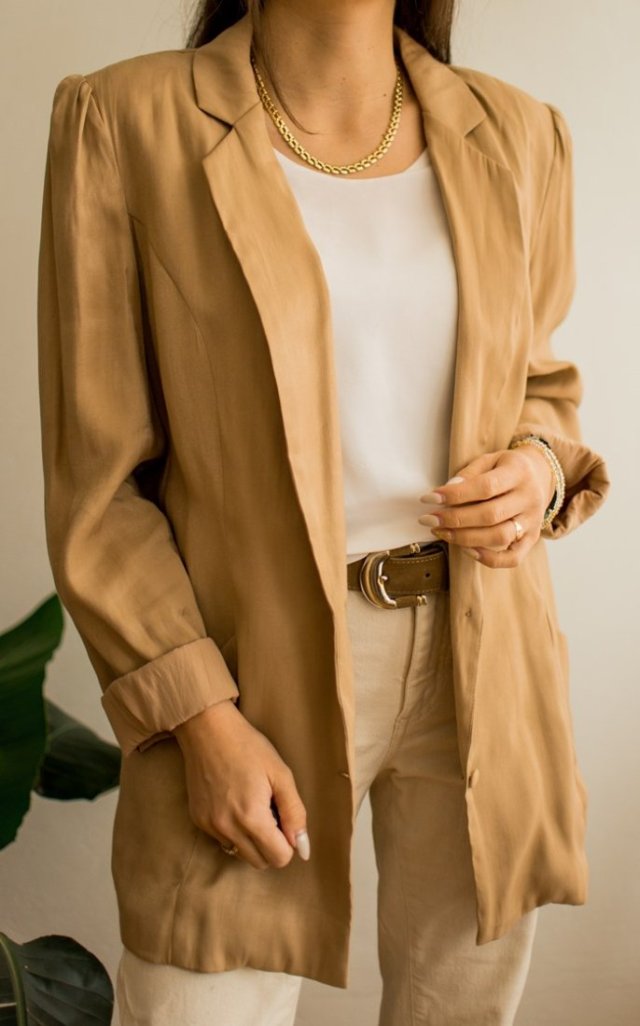 beżowy żakiet Co’Couture S