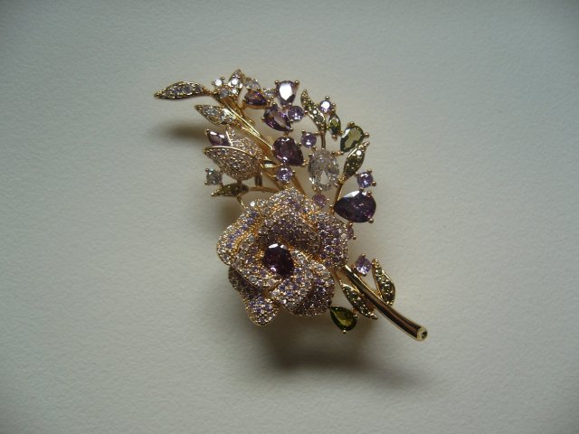 PIĘKNA BROSZKA BUKIET KWIATÓW