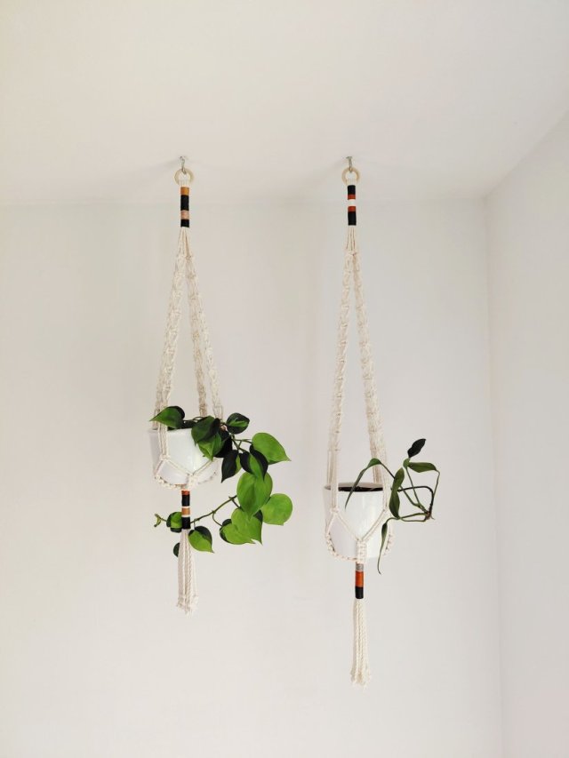 komplet kwietników z makramy