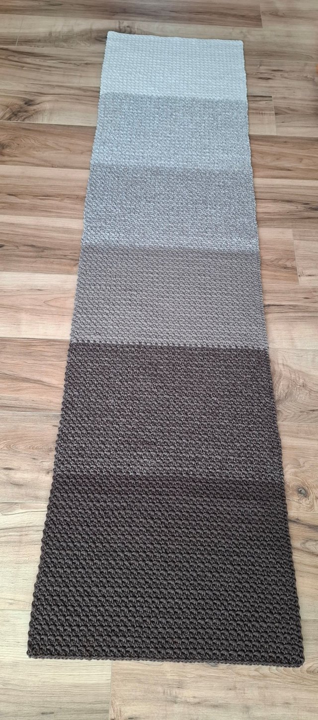 Dywan szydełkowy ze sznyrka bawełnianego Artesan