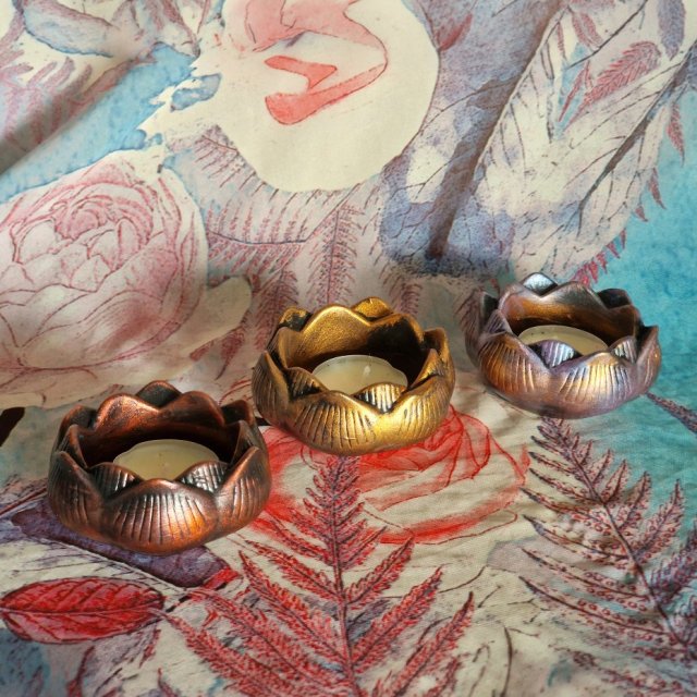 3 świeczniki czerwony złoty niebieski z gipsu