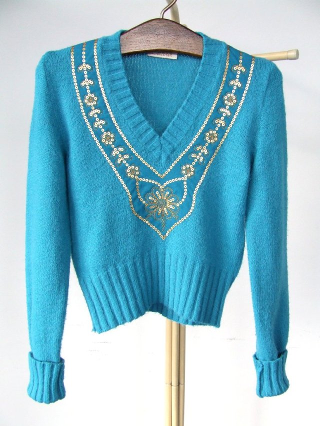 turkusowy sweter w serek wełna 36