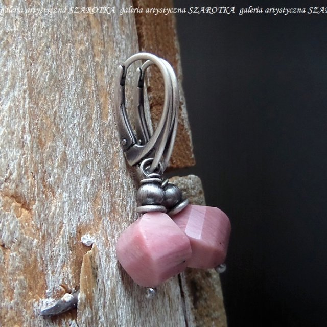PUDROWE kolczyki z rodonitu i srebra