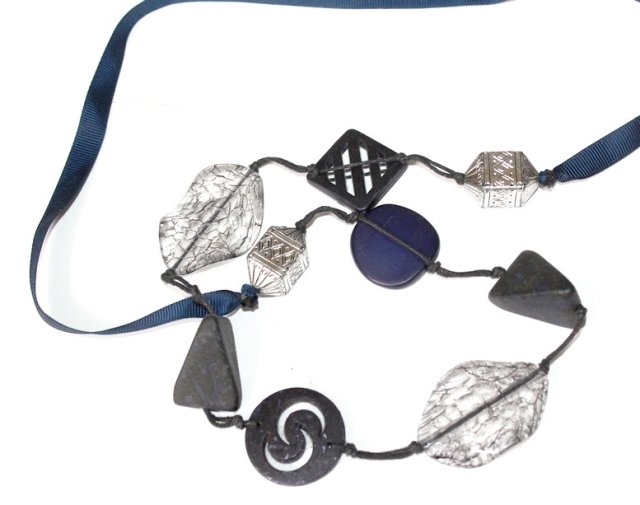 EFEKTOWNE  korale  naszyjnik wstążka