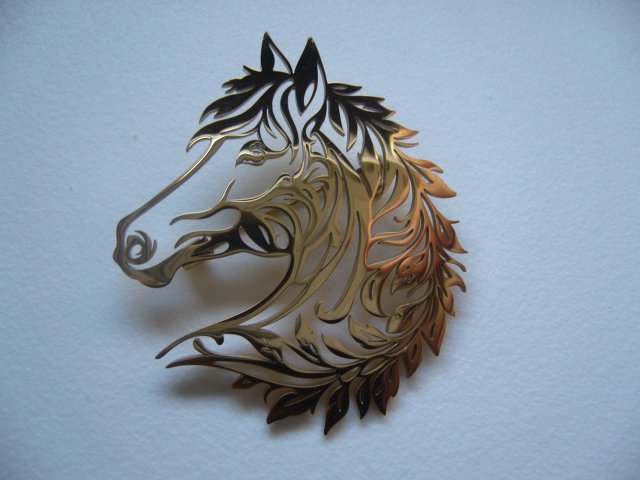 BROSZKA KOŃ GŁOWA KONIA STAL NIERDZEWNA