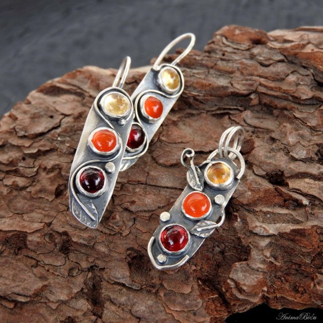 Komplet srebrny z cytrynem karneolem i granatem