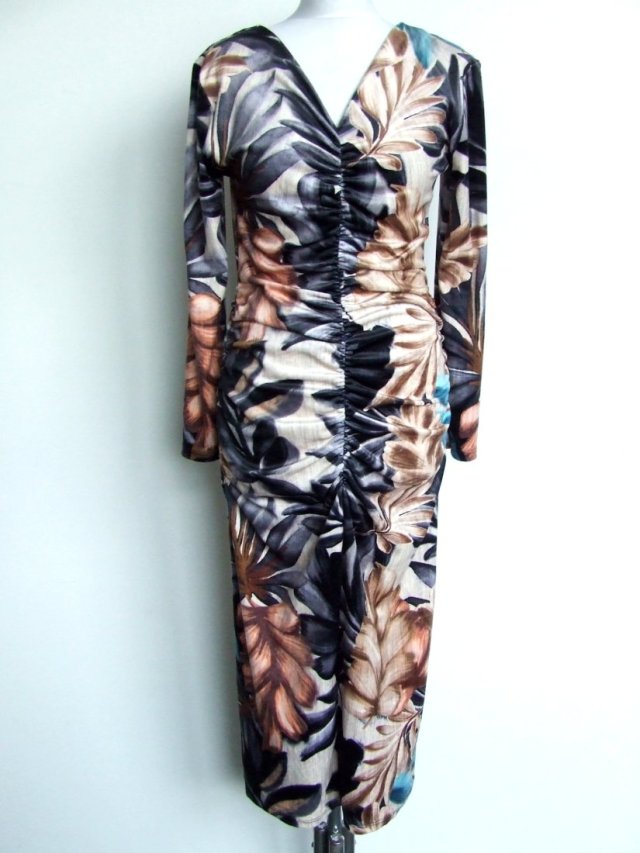 włoska sukienka we wzory 38