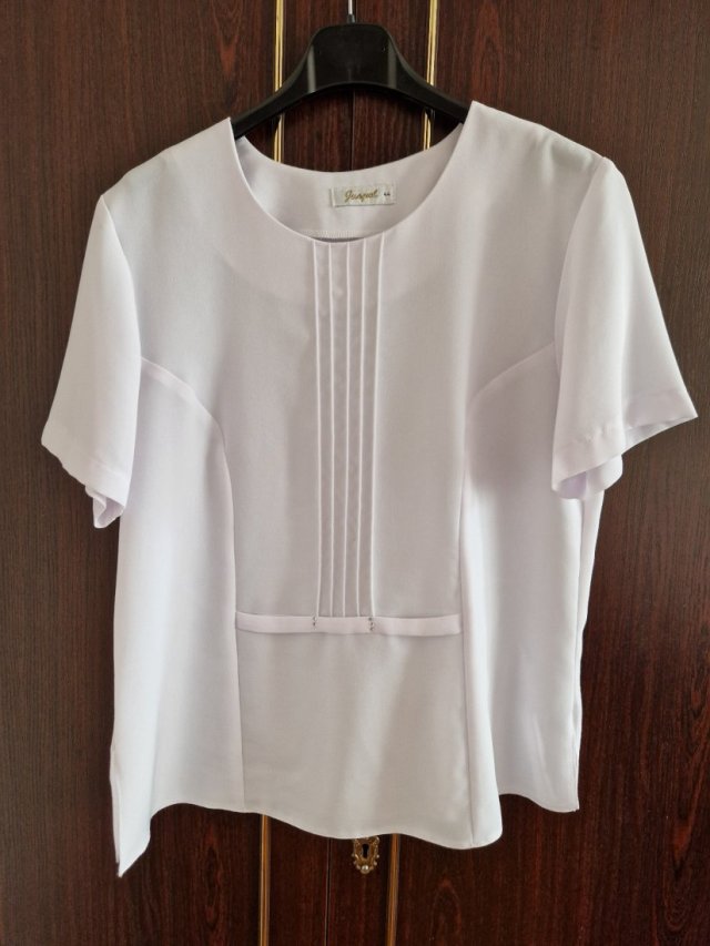 Bluzka wizytowa rozm 44