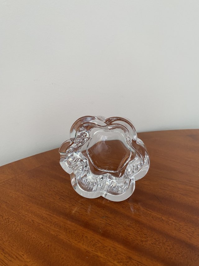 KRYSZTAŁOWA POPIELNICA