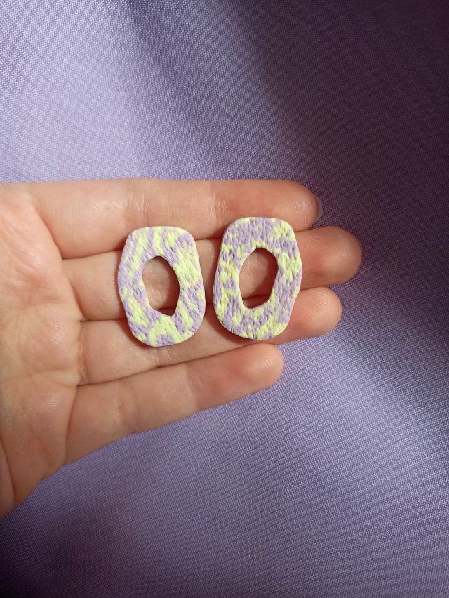 Kolczyki z gliny polimerowej pastelowe