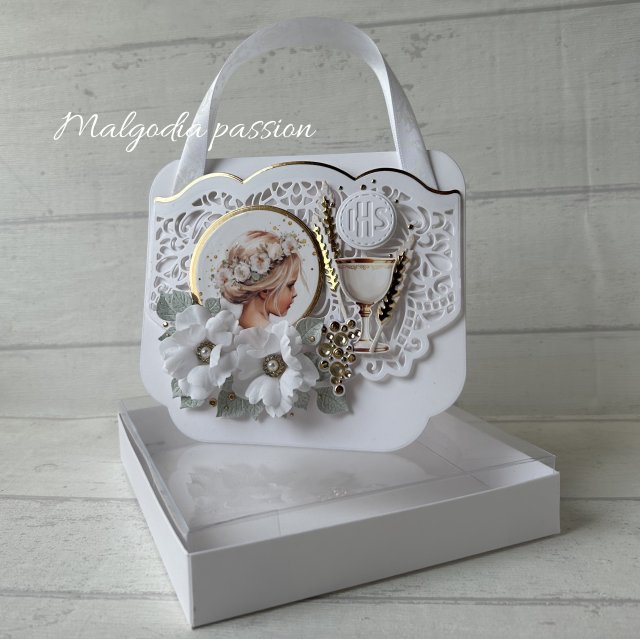 Gratulacyjna kartka torebka na komunię