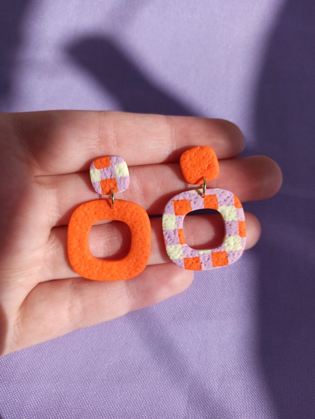 Kolczyki z gliny polimerowej pomarańczowa krata