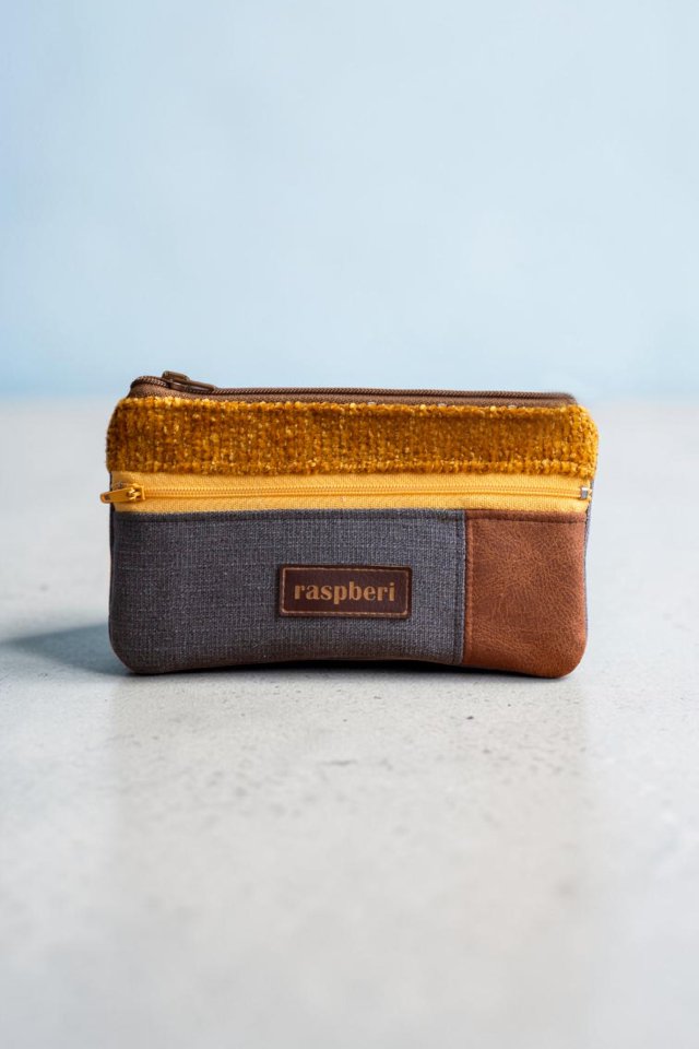 Miodowo-szary portfelik