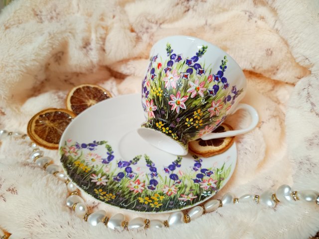 Komplet z letnią łąką. Ręcznie malowany polne dzwonki