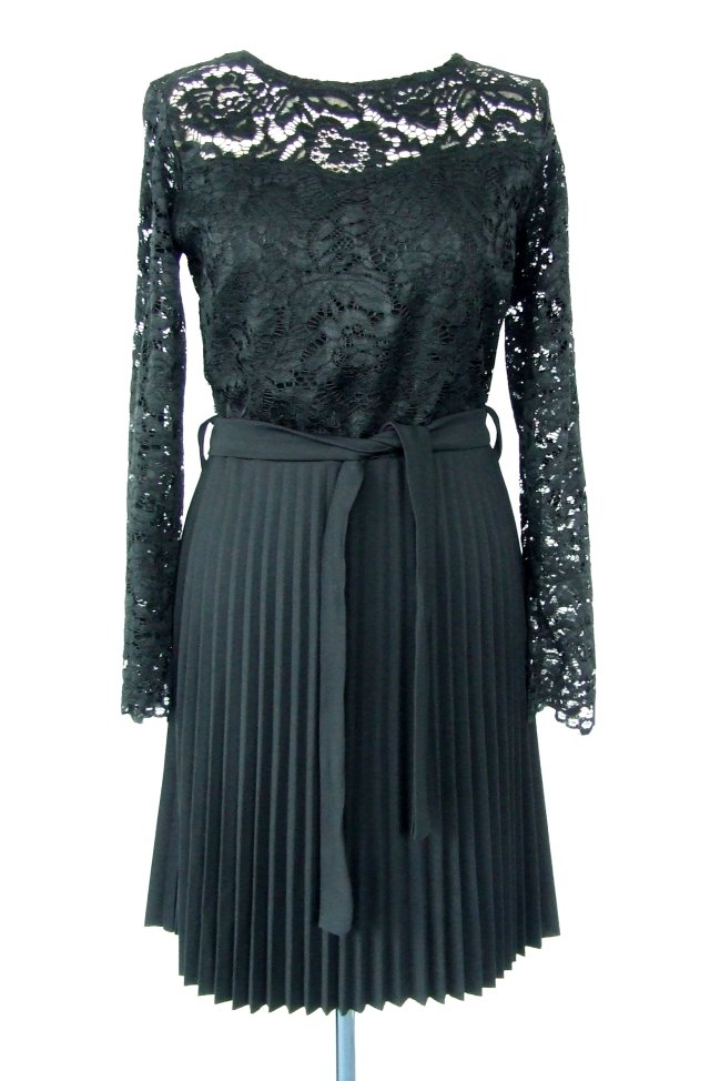 plisowana mała czarna z koronką S/M