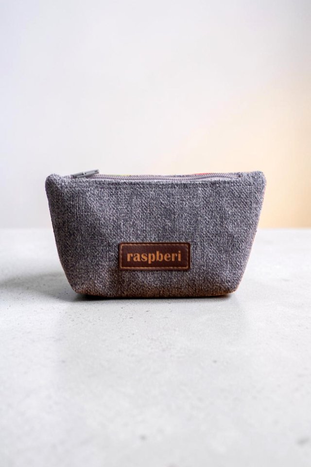 Szara kosmetyczka MINI