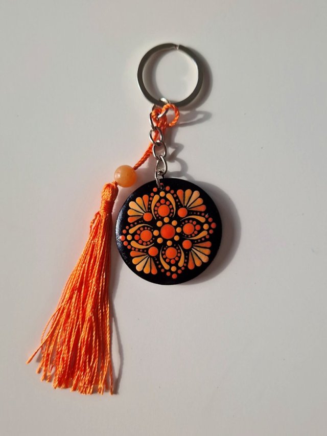 Pomarańczowy brelok, amulet czakra sakralna - Kalcyt -  Emocje, kreatywność, przyjemność