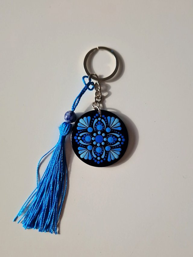 Niebieski brelok, amulet czakra gardła - Sodalit - Komunikacja, prawda, ekspresja