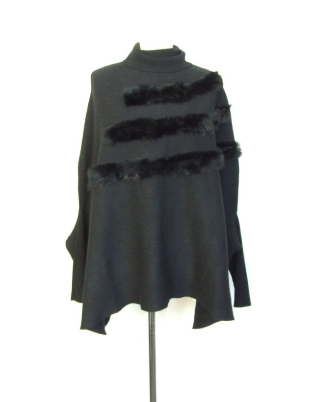 ponczo z golfem i rękawami one size Morghy Art Stylist