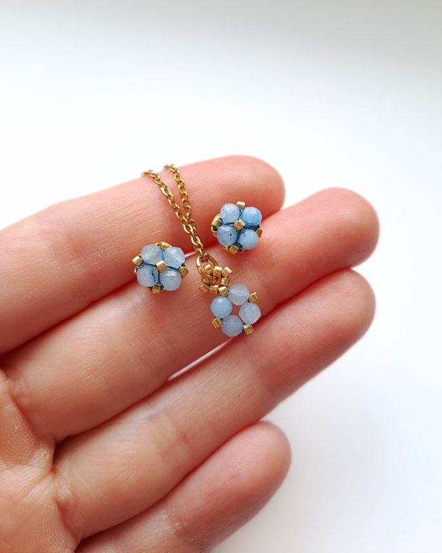 Komplet Biżuterii Akwamaryn- Kolczyki Sztyfty i Naszyjnik - wersja złota