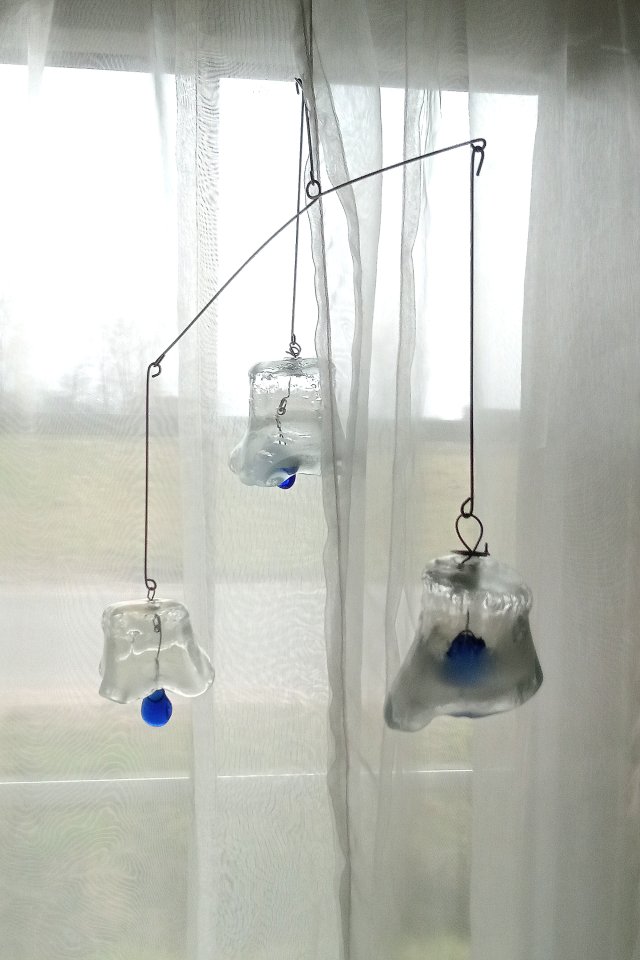 Wiszące dzwonki ze szkła, dekoracja dom i ogród, prezent na Dzień Matki