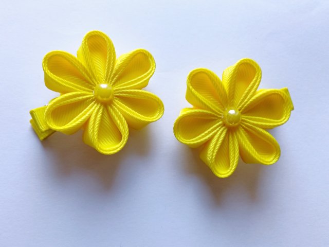 Komplet żółtych spinek