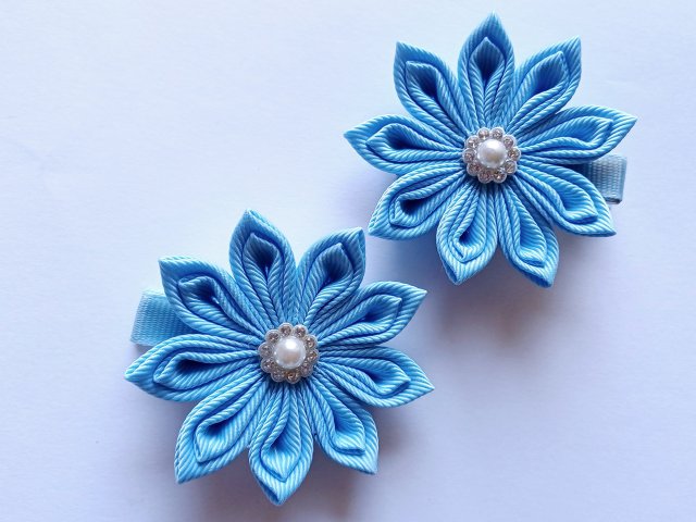 Komplet niebieskich spinek