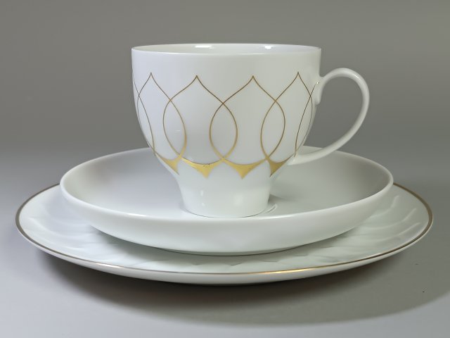 ROSENTHAL STUDIO-LINIE – LOTUS GOLD SILHOUETTE – IKONA DESIGNU LAT 70.
