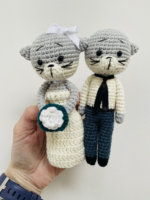 Młoda para kotki ręcznie robione prezent ślubny