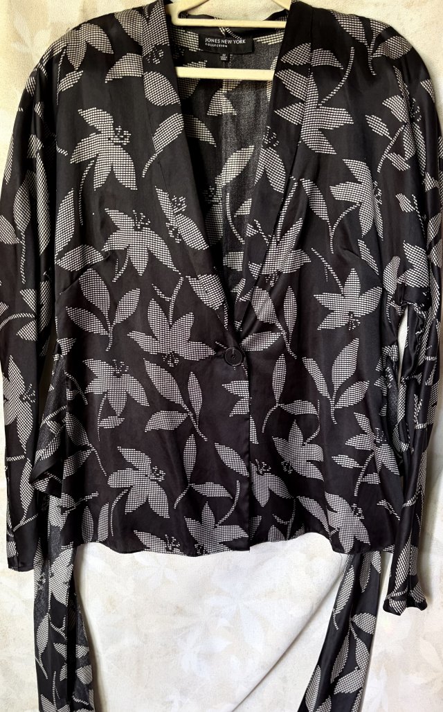 Silk JONES NEW YORK  COLLECTION oryginalna bluzka z wiązaniem