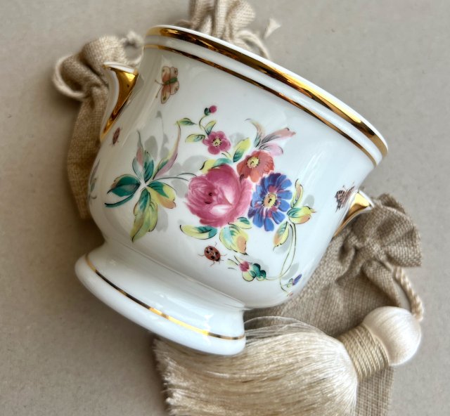 The National Trust Victorian Flower Pot ❀ڿڰۣ❀ Delikatny wzór - Doniczka.