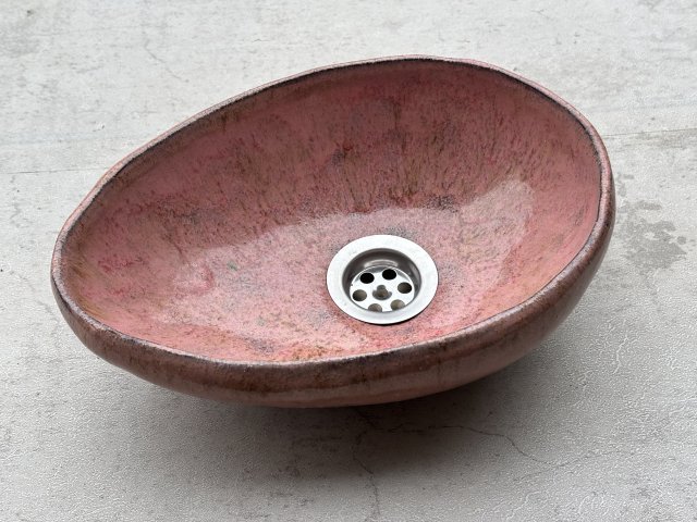 Umywalka ceramiczna do małej łazienki