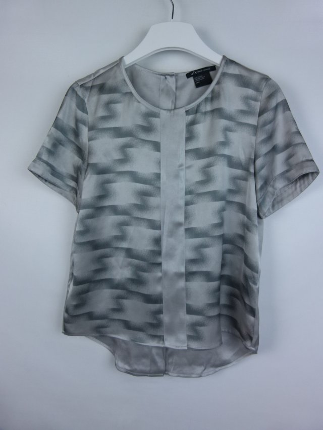 Armani Exchange satynowa bluzka krótkie rękawy / S