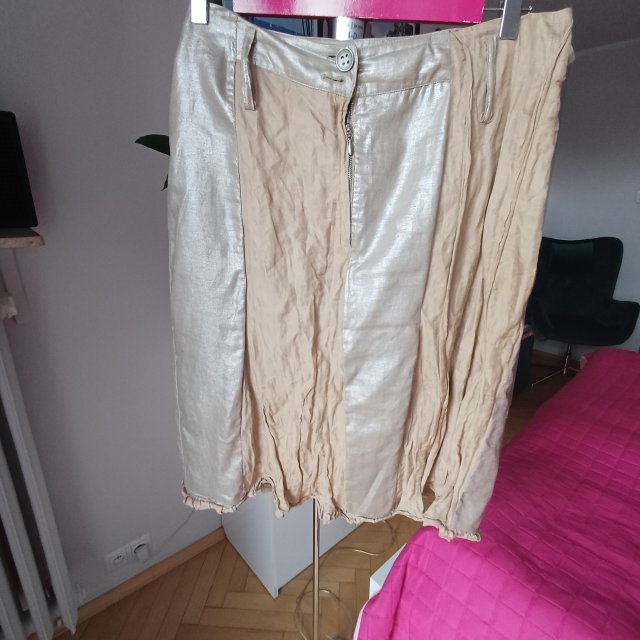 Spódniczka z łączonych tkanin