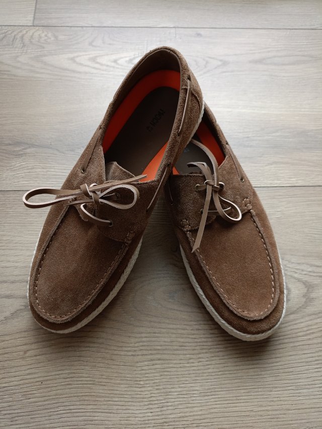 Skórzane zamszowe męskie buty na wiosnę 42