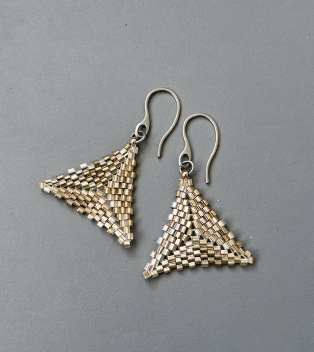 TRIANGLE GLAMOUR GOLD