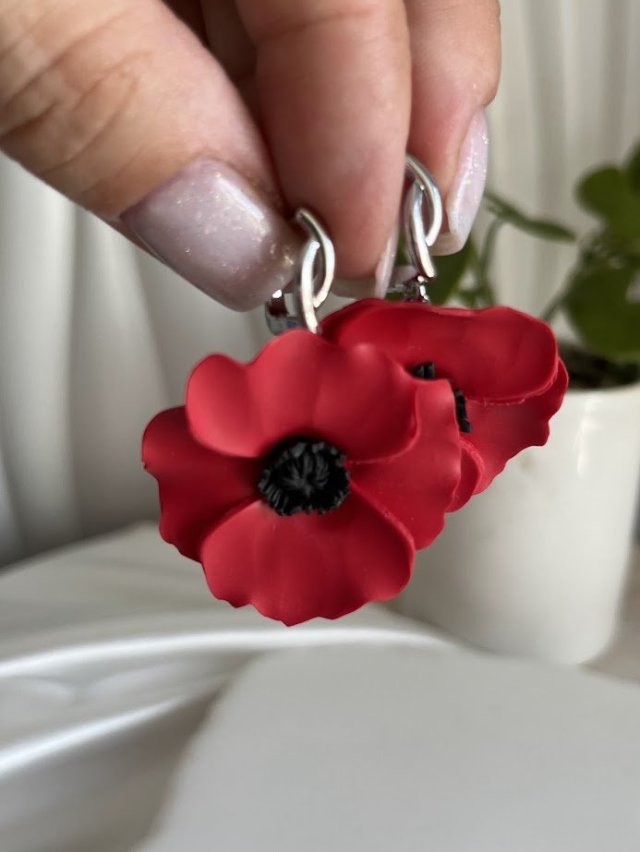 Kolczyki maki z gliny polimerowej. Handmade