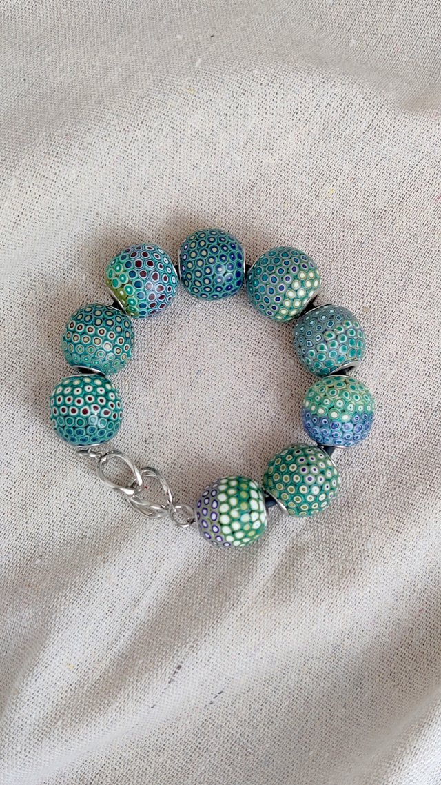 Zielono-niebieska bransoletka handmade z pustych koralików - glinka polimerowa
