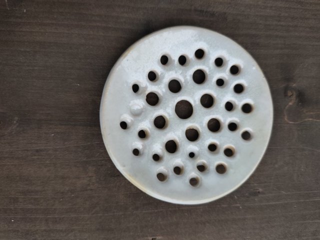 mydelniczka ceramiczna