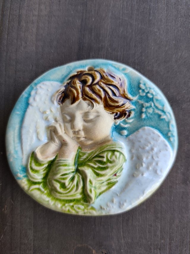 anioł ceramiczny
