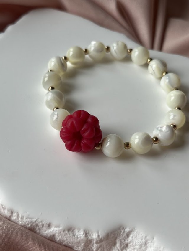 Bransoletka "Malina" z masy perłowej i gliny polimerowej handmade