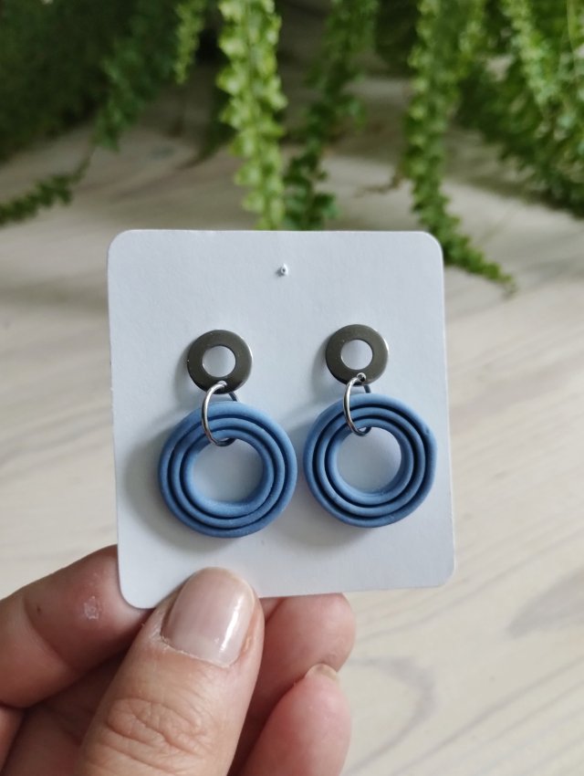 wiszące okręgi z okręgami :) niebieskie