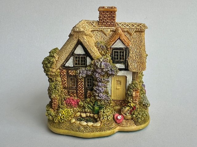 Lilliput Lane Collectable - Handmade - Mother's Cottage ❤ Plastyczna kolekcjonerska i numerowana figurka.