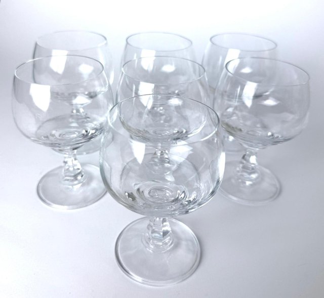 Kieliszki Vintage Zestaw 7 Kryształowych Kieliszków do wina Klasyczna Elegancja PRL