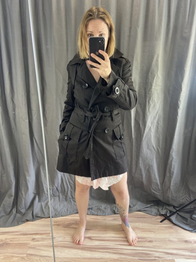 zara prosty w brązie