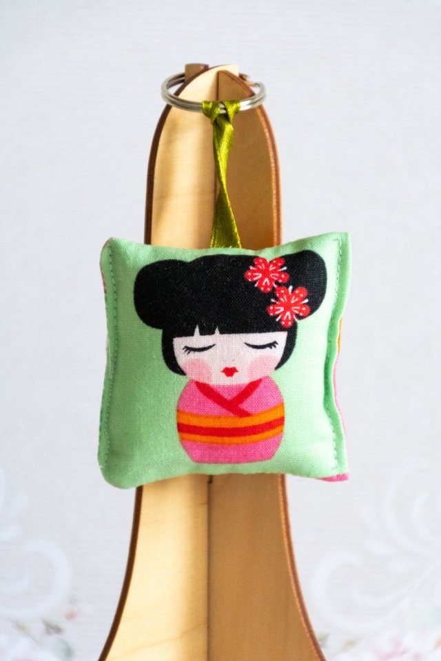 Brelok - Japonka Kokeshi nr 4
