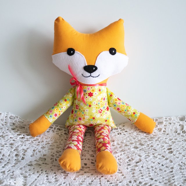 Sprytny lisek - Hania - 44 cm
