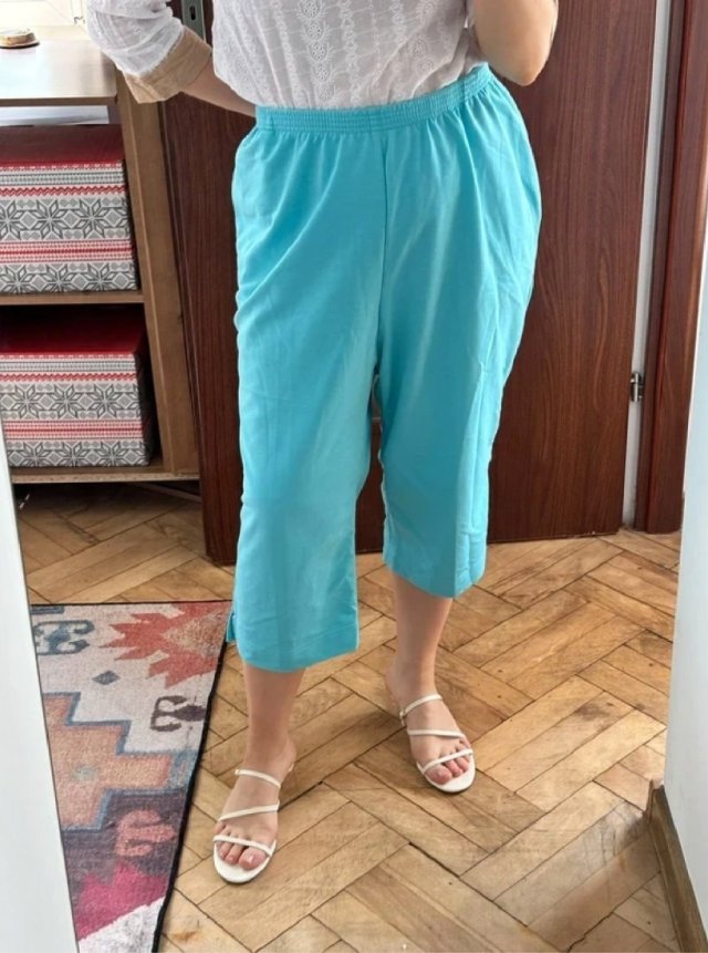Alfred Dunner 2X turkusowe rybaczki capri elastyczny pas lekka dzianina plus size 5XL / 50 / 22