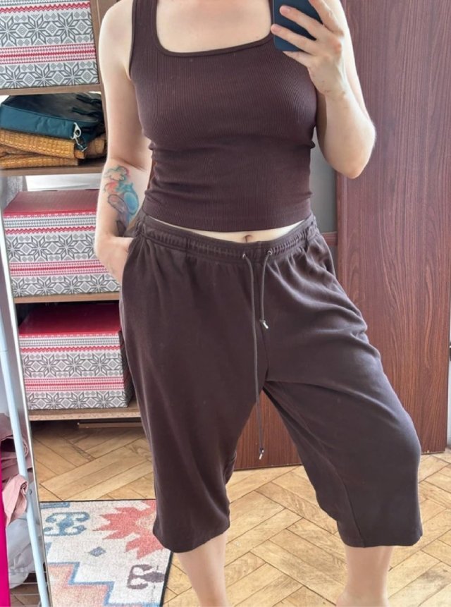 Wygodne spodenki 3/4 Capri Plus Size 2-3XL bawełniane z szerokimi nogawkami kieszeniami Hasting & Smith XXXL / 46 / 18